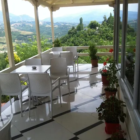 Hotel del amor Lida And Deti *